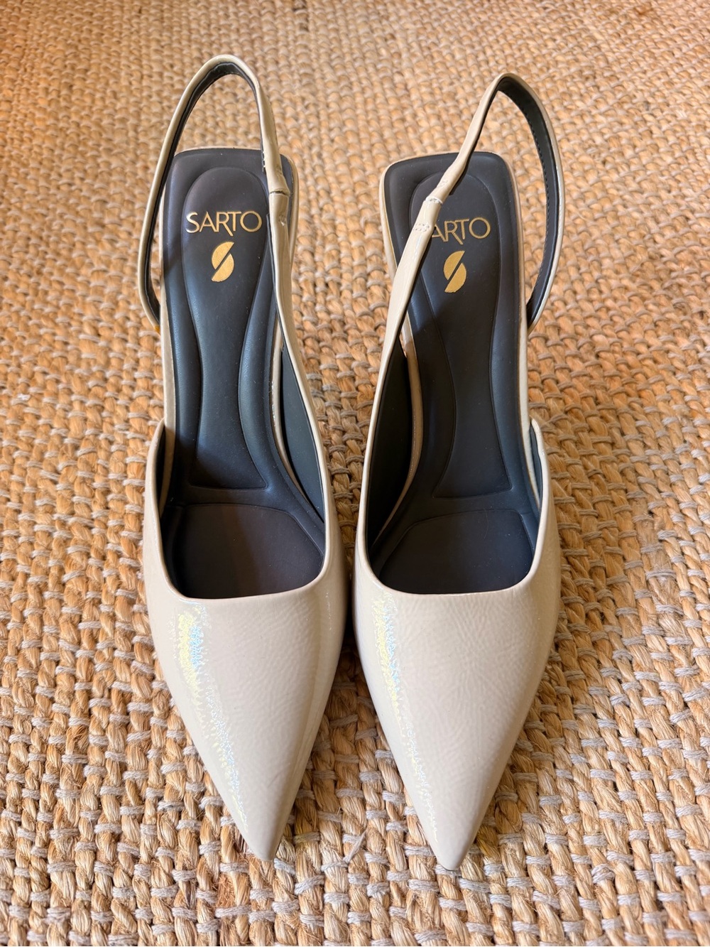 SARTO By Franco Sarto Beige Patent Pointed Slingback Mules